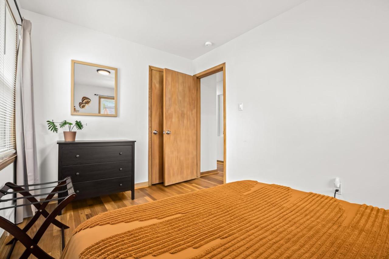 Villa Family-Friendly, Multi-Day Sale, 15 Mins To Downtown Detroit Exterior foto